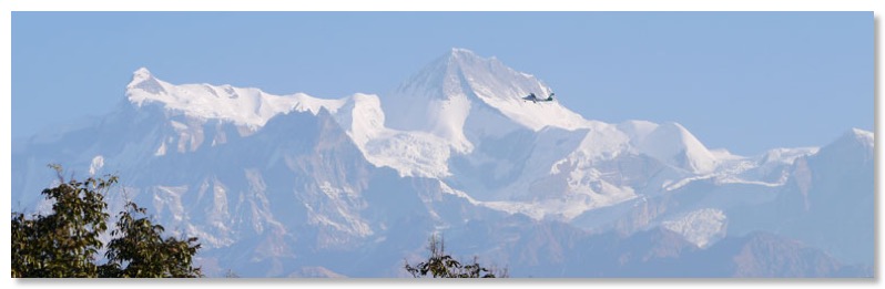 Annapurna-IV-and-II-from-the-ear-centre